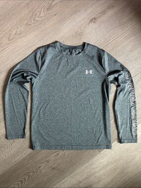 Under Armour Gray Long Sleeve Performance Tee with Logo Sleeve Print